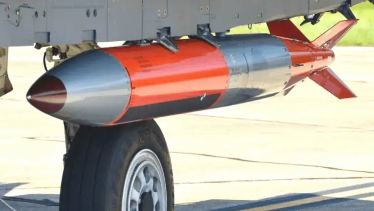 bomba 4