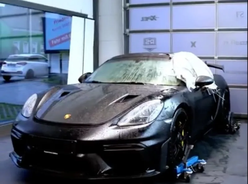 porsche cayman