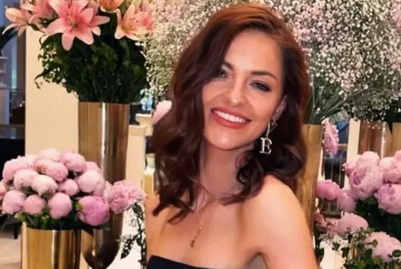 Xenia Florence Gabriela Sophie Iris1