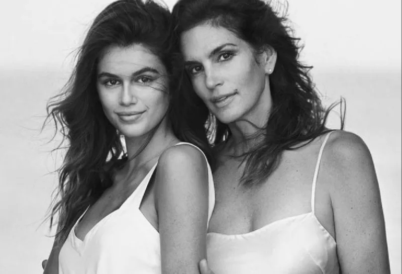 Kaia Gerber i cindy crawford.jpg