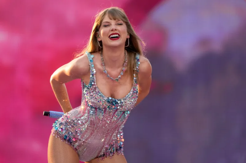 Taylor Swift22