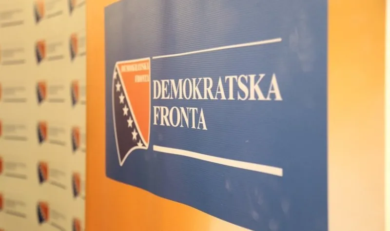 demom-fronta-1