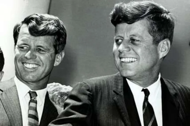 john-i-robert-kennedy-427x285