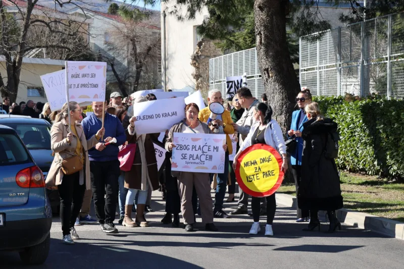 Hadžić: Žalosno je da prosvjedni radnici svoja prava moraju tražiti na ulici (VIDEO)