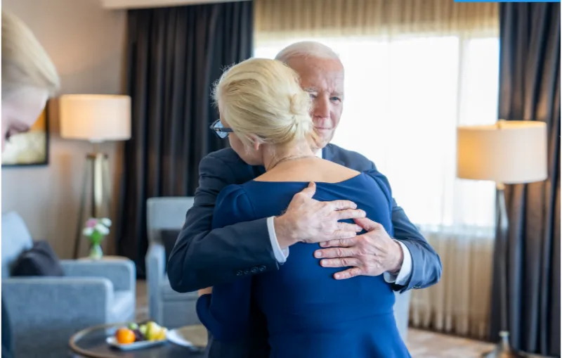 Biden i Julija Navaljni