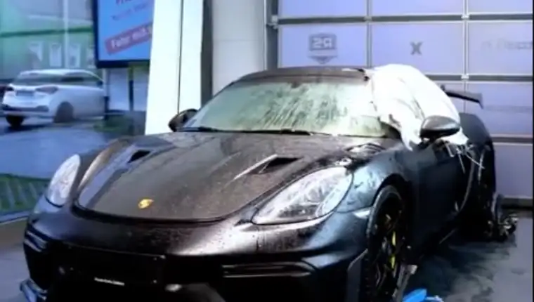 porsche cayman