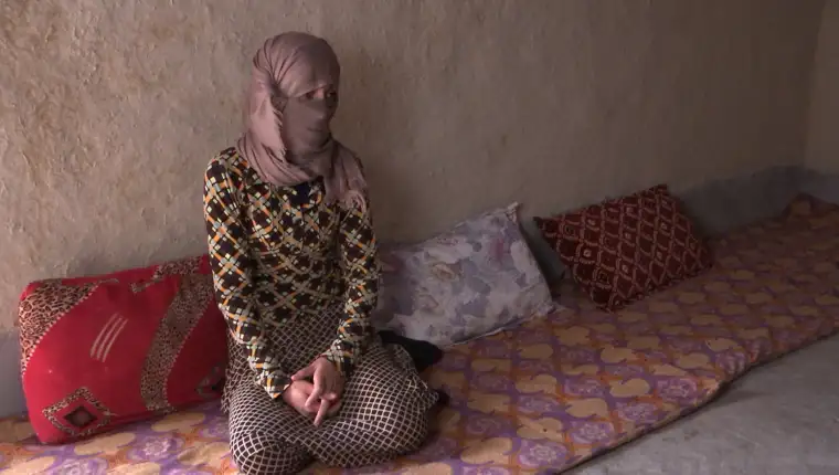 x_lon_yazidiwoman_151112