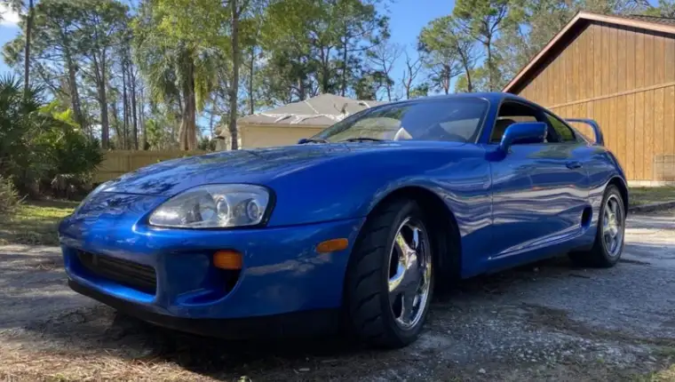 Toyota Supra 1