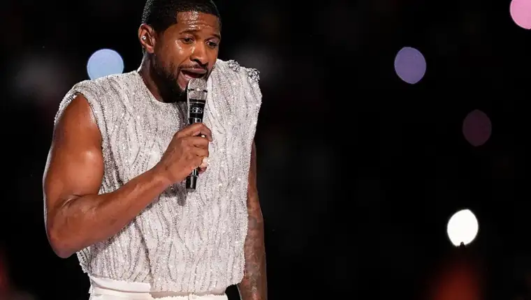 usher superbowl.jpg
