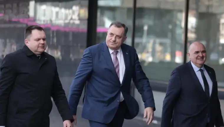 dodik-sastanak-parlament-1
