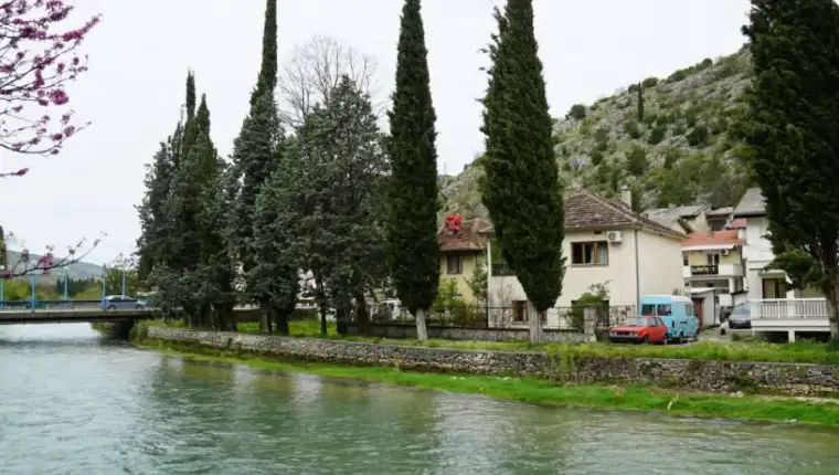 stolac 32