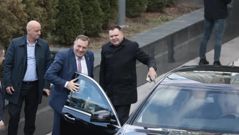 dodik-sastanak-parlament-4