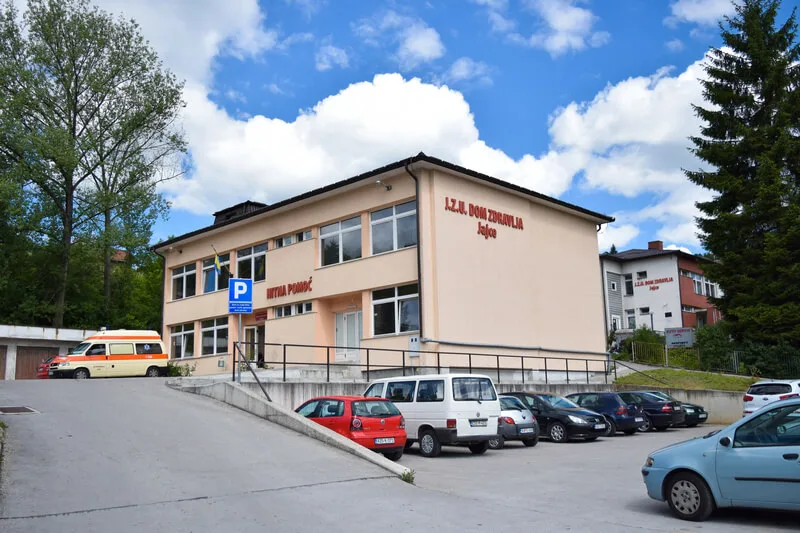 Dom-zdravlja-Jajce-ba
