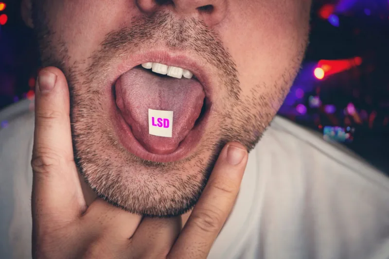 LSD-on-tongue-scaled