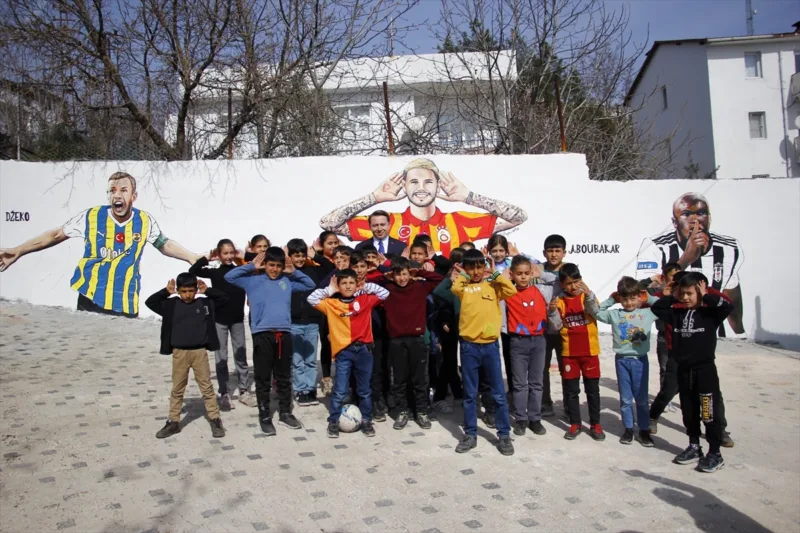 AA-20240314-33984628-33984625-TURKIYE_DJECA_MURALIMA_DZEKE_ICARDIJA_I_ABOUBAKARA_GANULA_MILIONE_KORISNIKA_DRUSTVENIH_MREZA