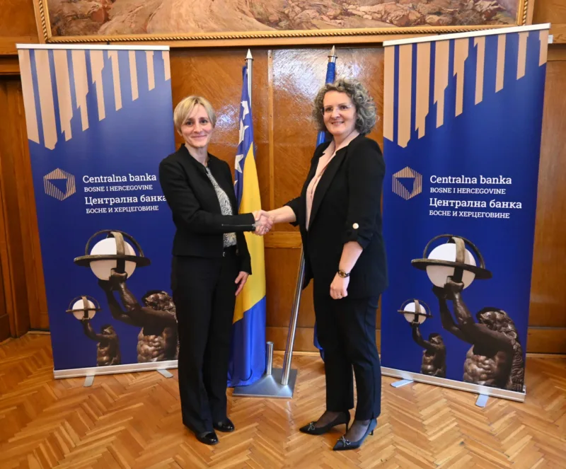 Sefica misije MMF Alina Lancu i guvernerka Jasmina Selimovic (2) (002)
