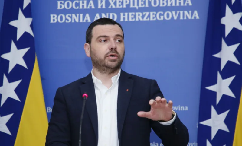magazinovic 4