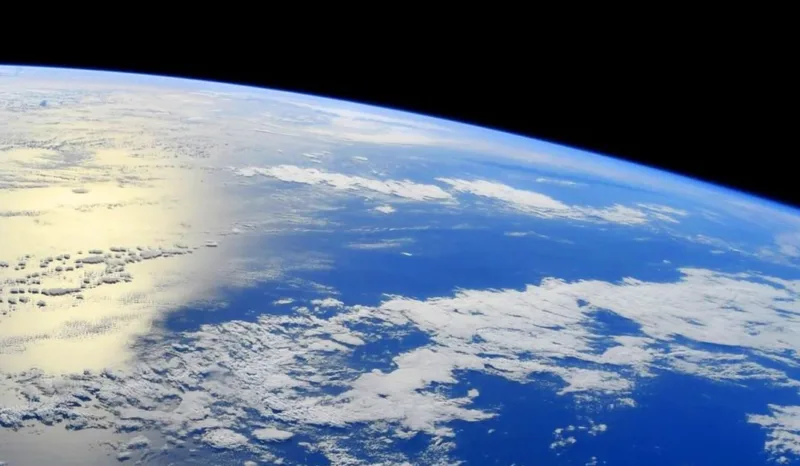 britanska-kompanija-poslala-tri-4k-kamere-na-iss-pokrenut-ce-live-stream_kA5iXm