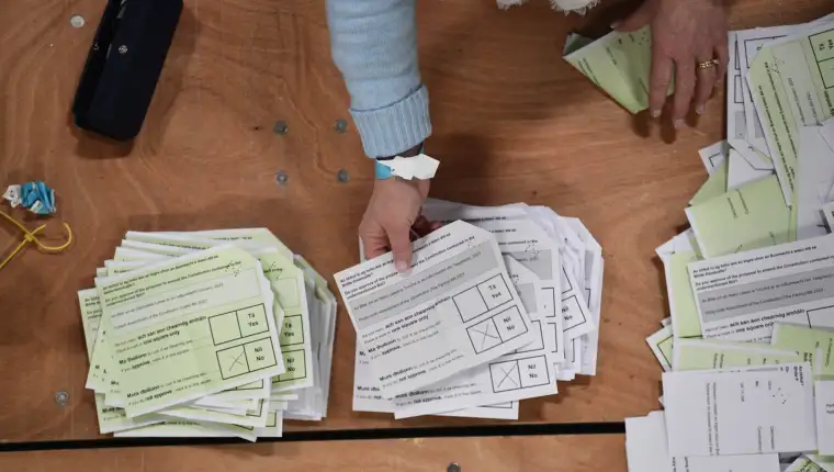 Count And Declaration Of The Referendum To Update The Definition Of Family In Ireland
