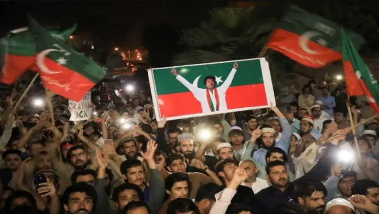 pakisatan iztbori 1