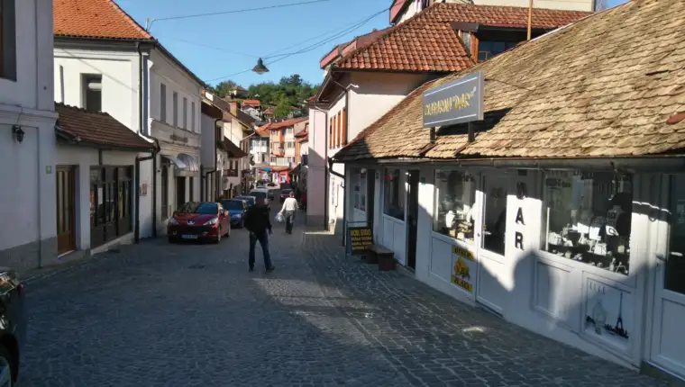 tesanj-carsija-2