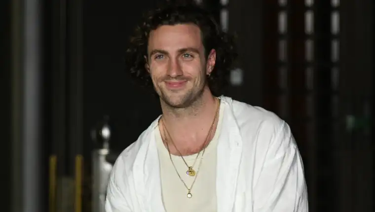 aaron-taylor-johnson-james-bond12