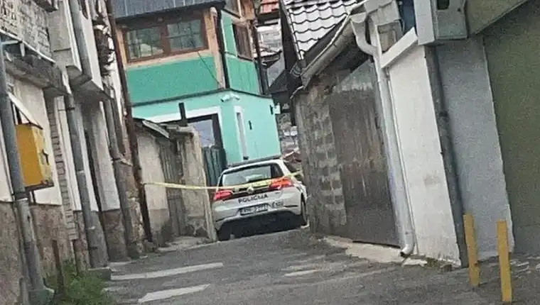 policija