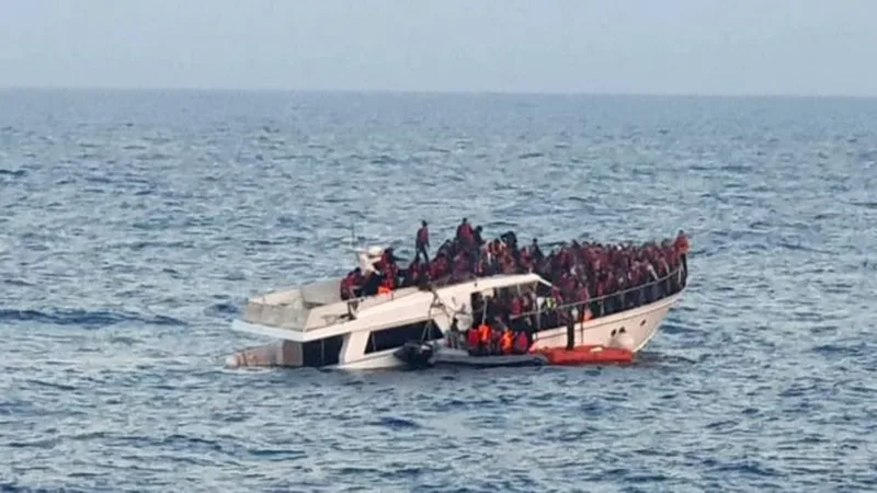 migranti na brodu albanija