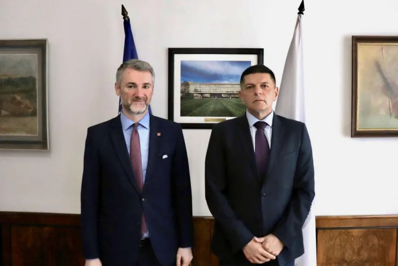 edin forto dzuvo