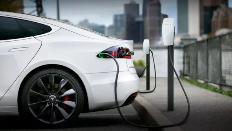 tesla20-696x392