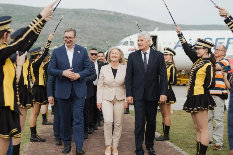 dodik vucic 4