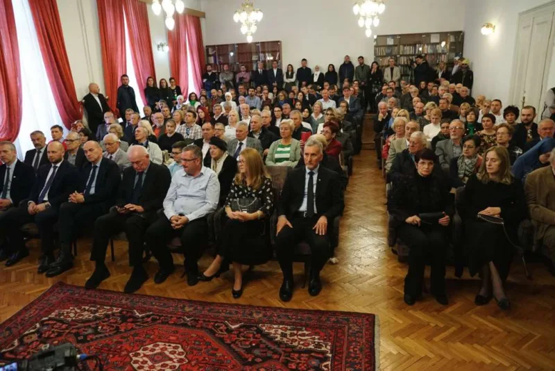 komemoracija dzevadu jahicu