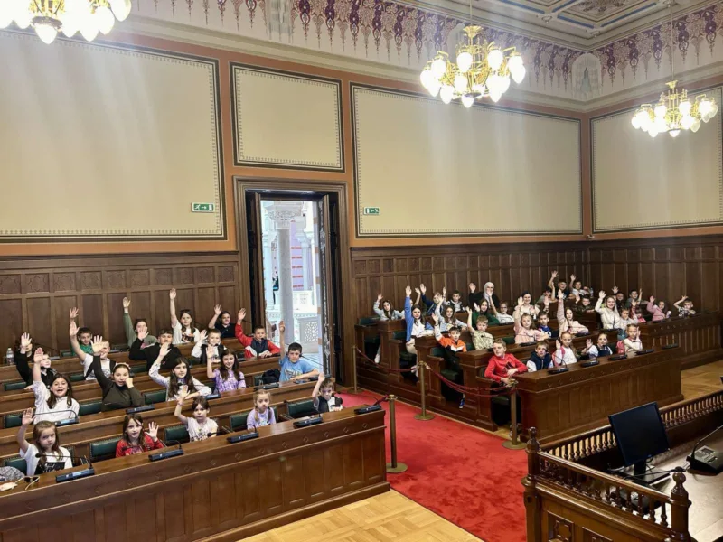 Grad Sarajevo ugostio učenike područne škole Potočari 2