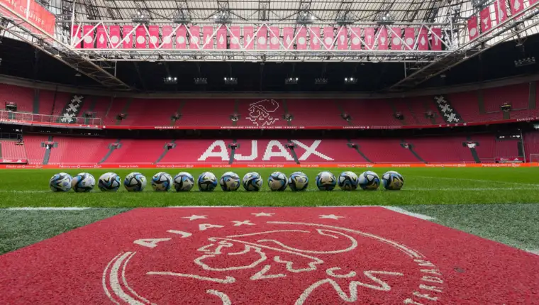 ajax 4