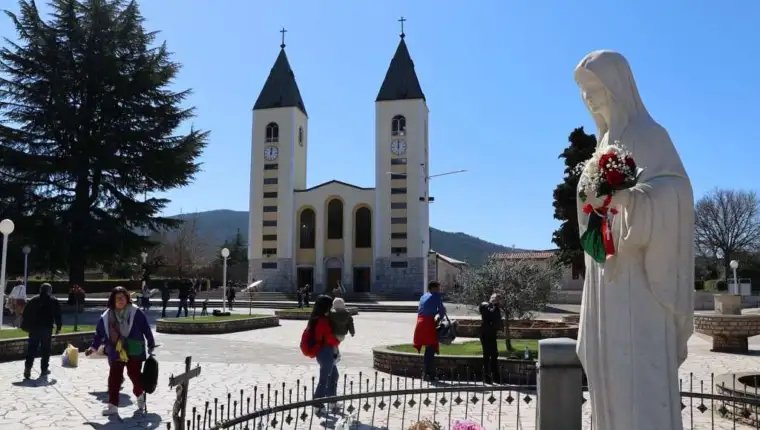SVETIŠTE