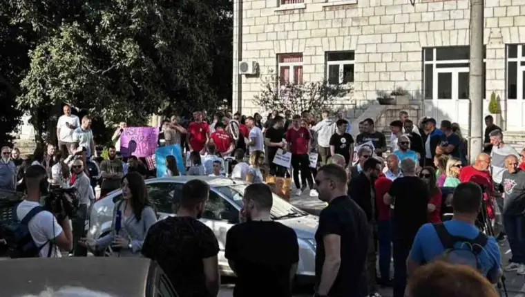 stolac protesti