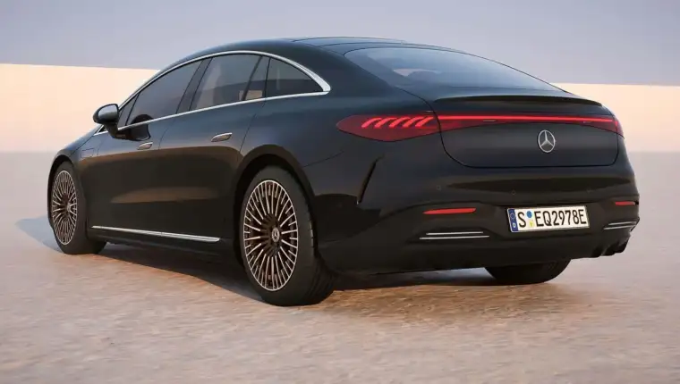Mercedes EQS 3