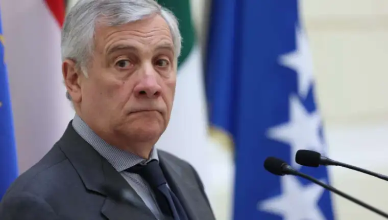 tajani 4