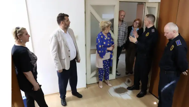 katica 4