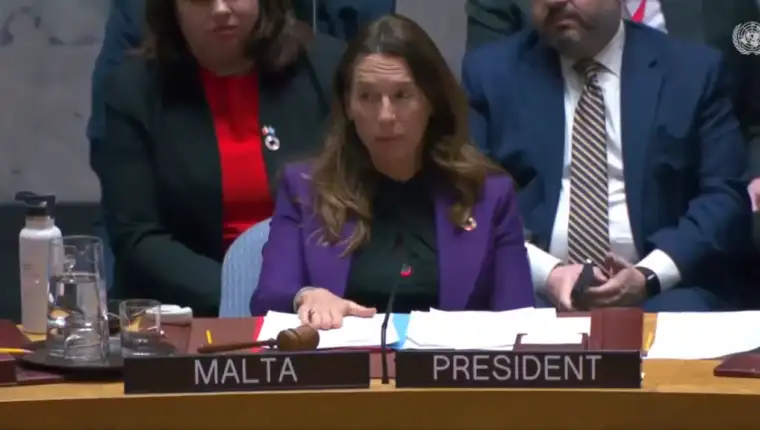 un