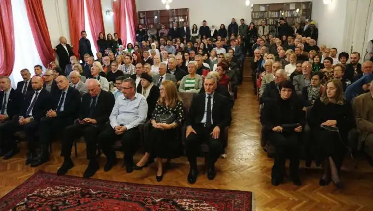 komemoracija dzevadu jahicu