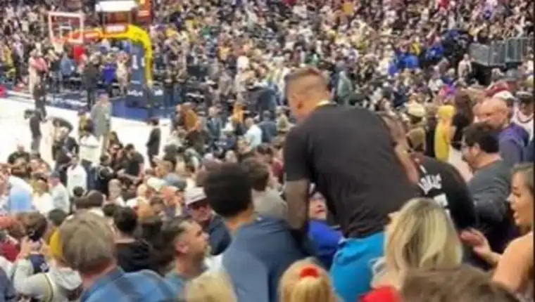 3867464_20240423-16-09-40-nuggets--nba--lakers--jokic---tiktok_ls