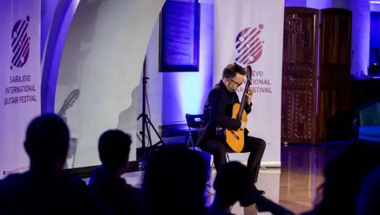 krajisnki gitara 4