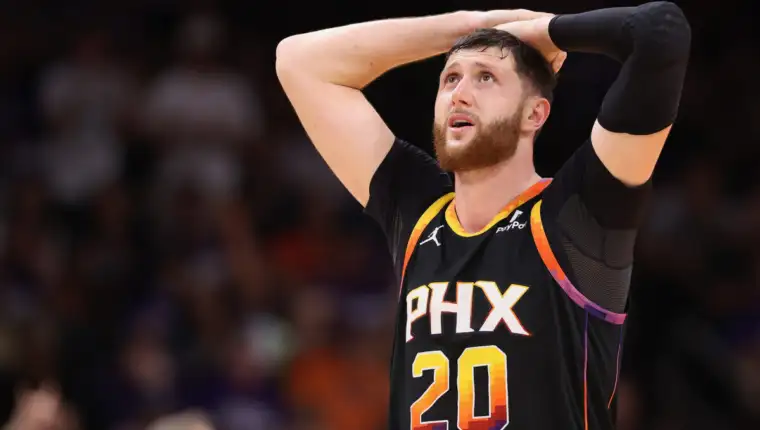 Minnesota Timberwolves v Phoenix Suns - Game Four