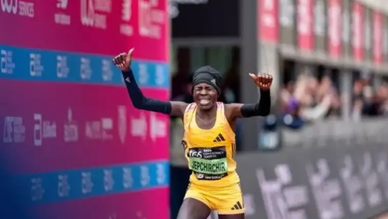 London-Marathon-2024_-Kenyas-Peres-Jepchirchir-shatters-womens-marathon-world-record.jpg