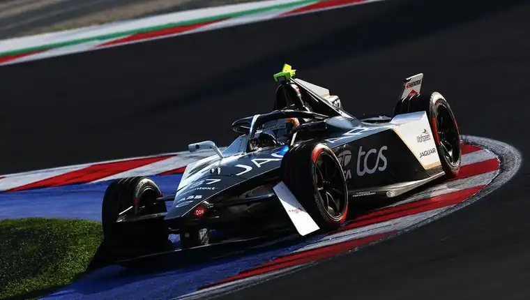 jaguar_formula_e2030