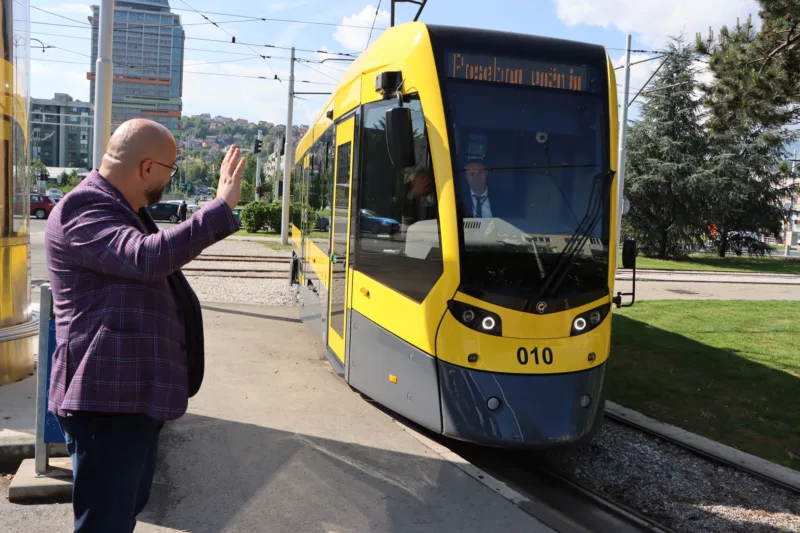 voznja tramvajem vlada fbih ks (10)