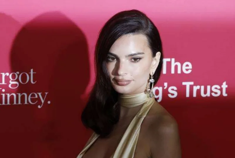 emily ratajkowski