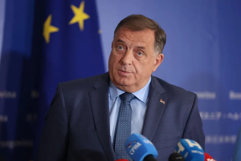 milorad dodik fena