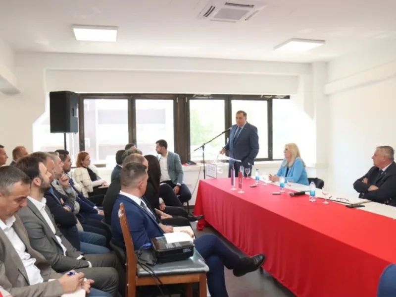 dodik snsd sastanak